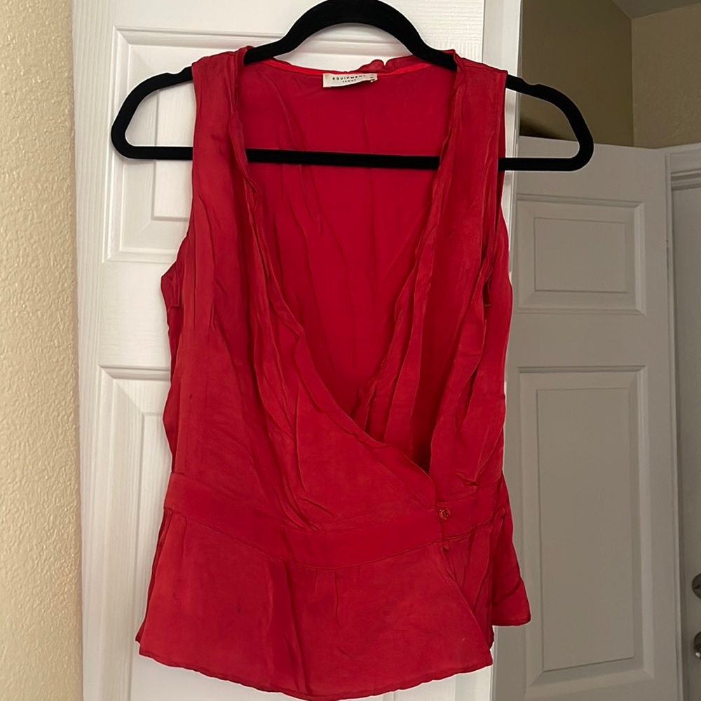 Equipment Red Silk Sleeveless Top (M)